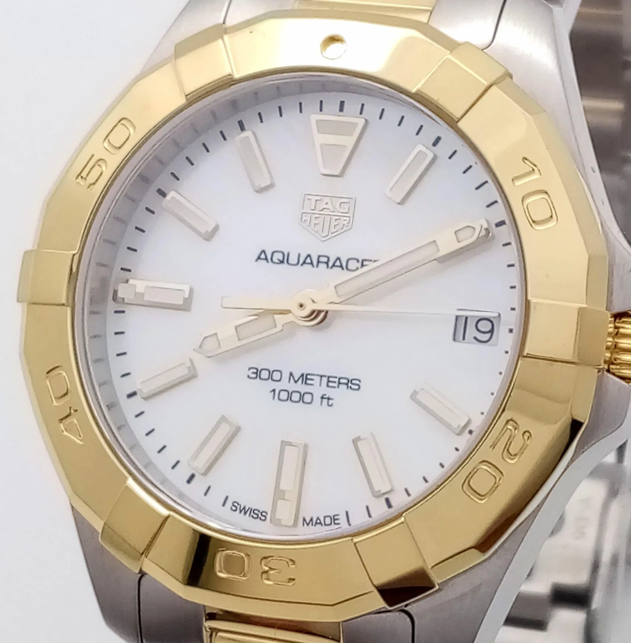 TAG Heuer Aquaracer 32mm Steel and gold plated Mother-of-pearl 3