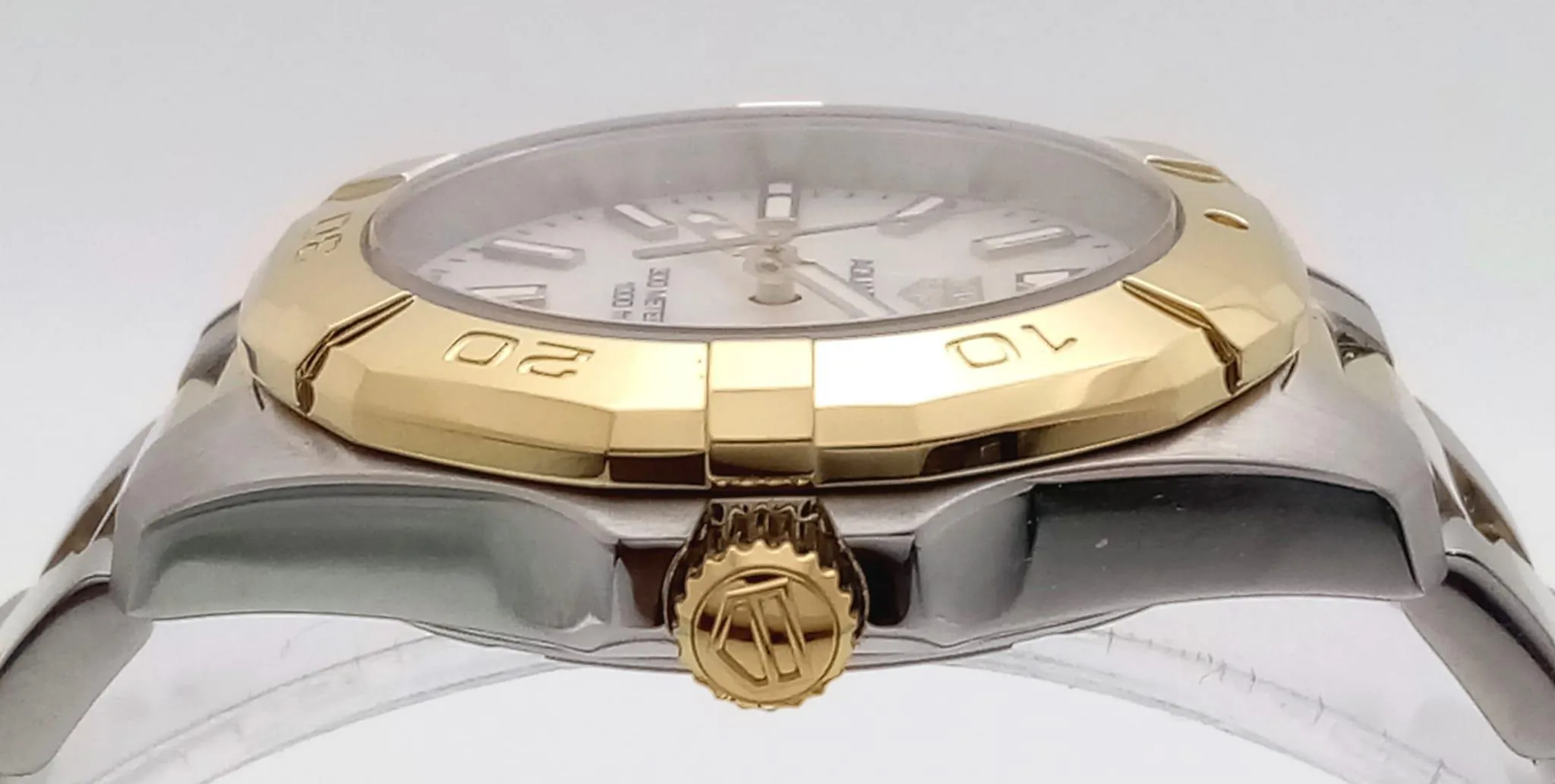 TAG Heuer Aquaracer 32mm Steel and gold plated Mother-of-pearl 4