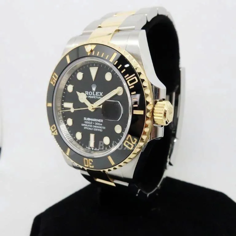 Rolex Submariner 126613LN 42mm Yellow gold and Stainless steel Black 1