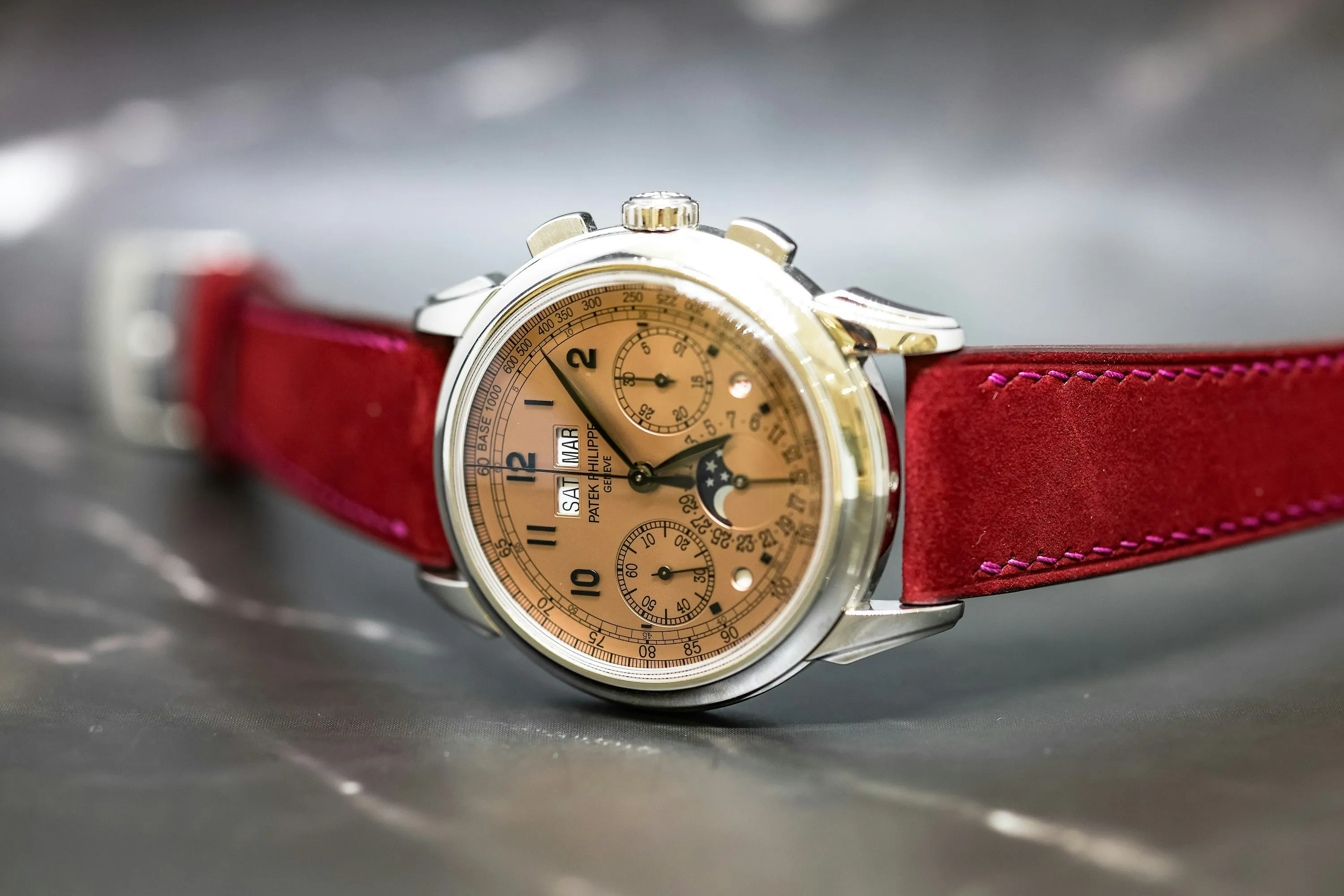 Patek Philippe Perpetual Calendar Chronograph 5270P 41mm Platinum Salmon 4