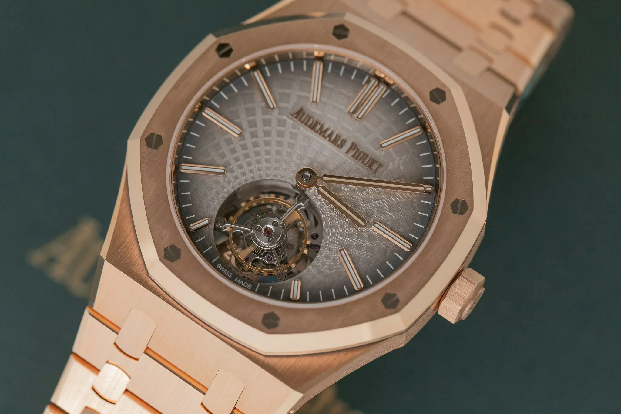 Audemars Piguet Royal Oak Tourbillon 26530OR.OO.1220OR.01 41mm Rose gold Gray 2