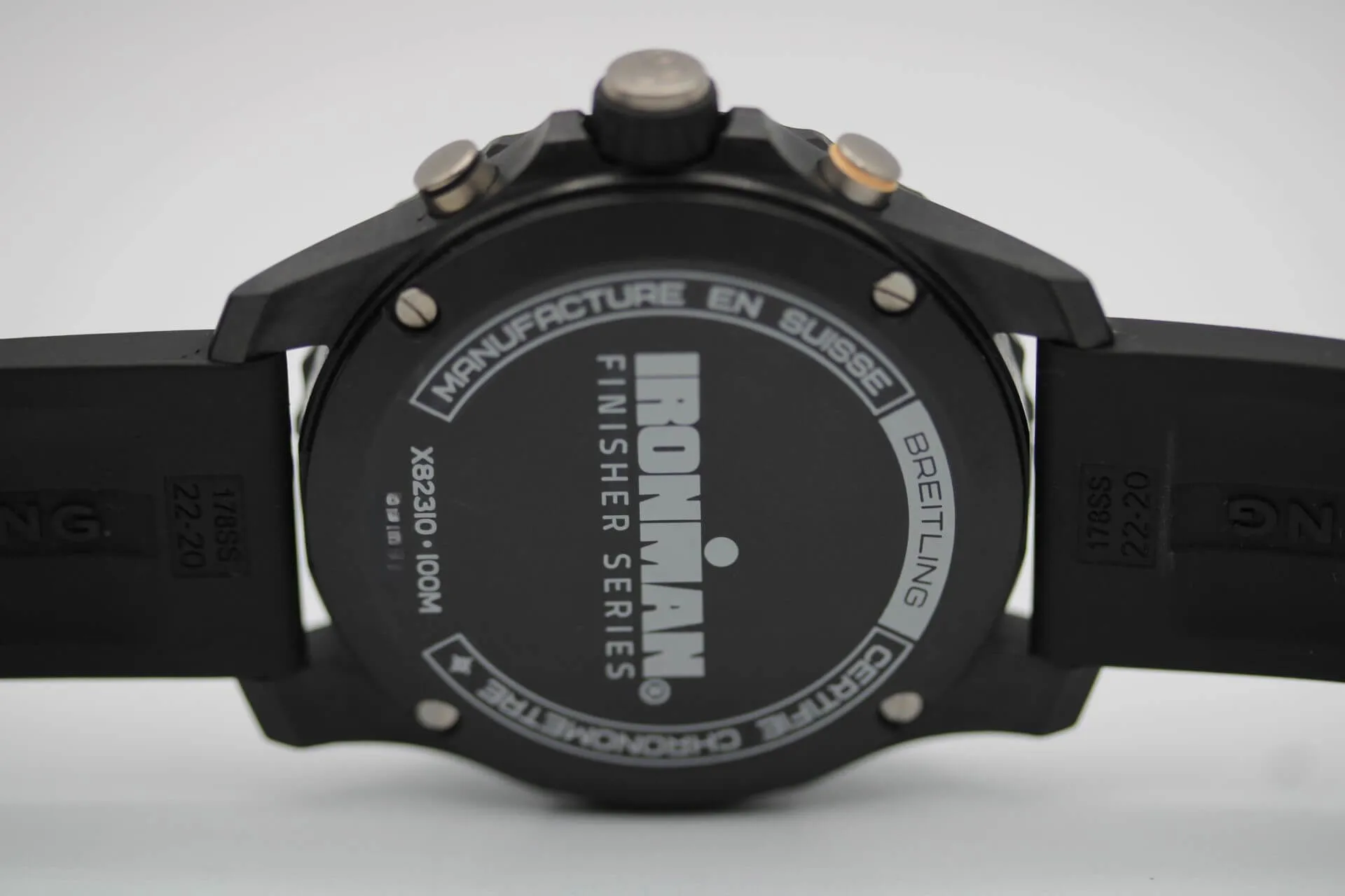 Breitling Endurance Pro X82310 44mm Plastic Black 7
