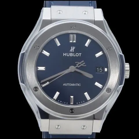 Hublot Classic Fusion Blue 565.NX.7170.LR 38mm Titanium Blue