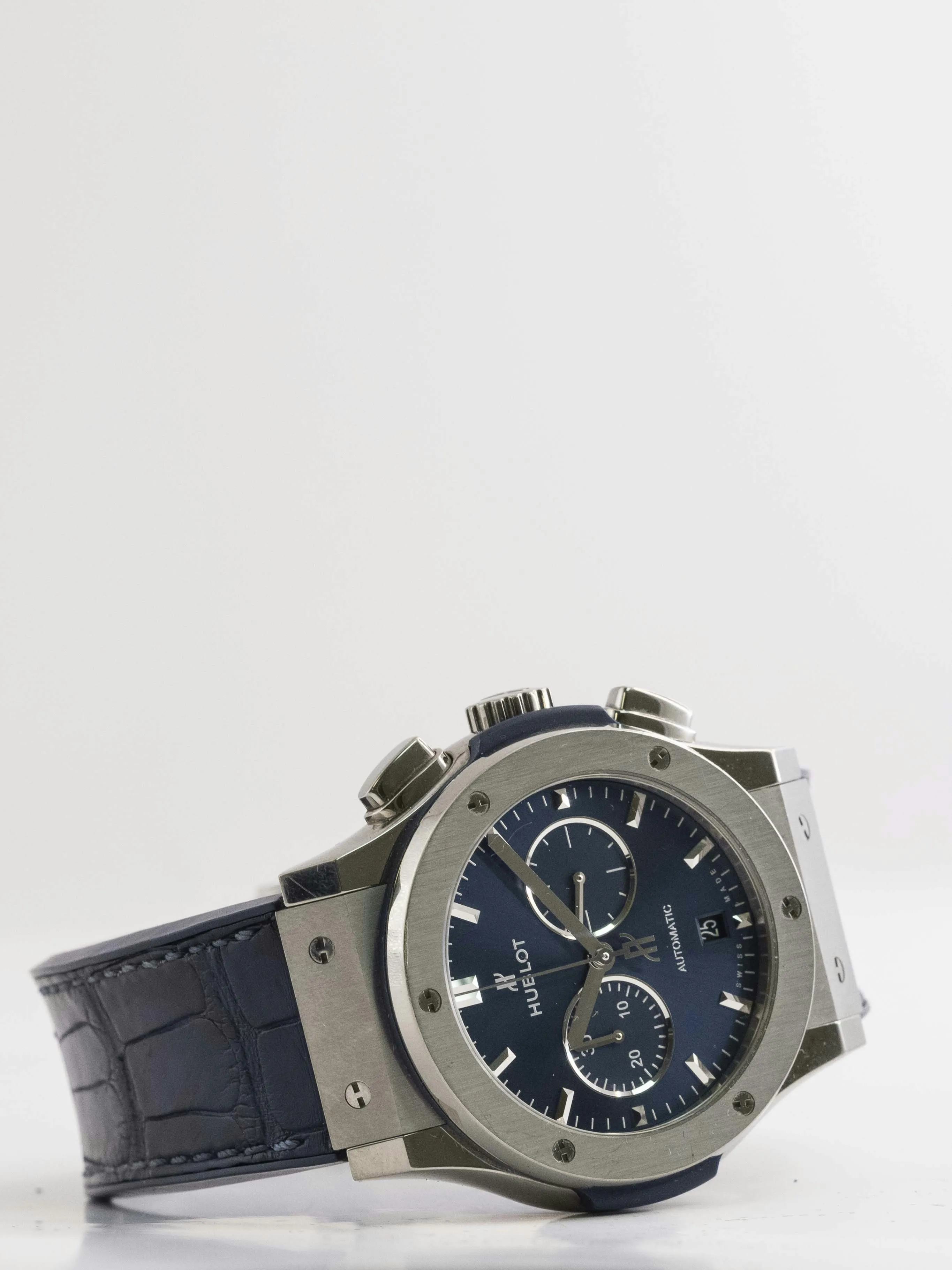 Hublot Classic Fusion Chronograph 541.NX.7170.LR 42mm Titanium Blue 4