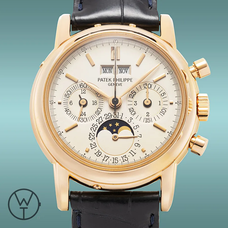 Patek Philippe Perpetual Calendar Chronograph 3970E 36mm Rose gold Silver