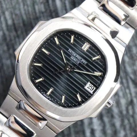 Patek Philippe Nautilus 3900/001 32mm Stainless steel Blue