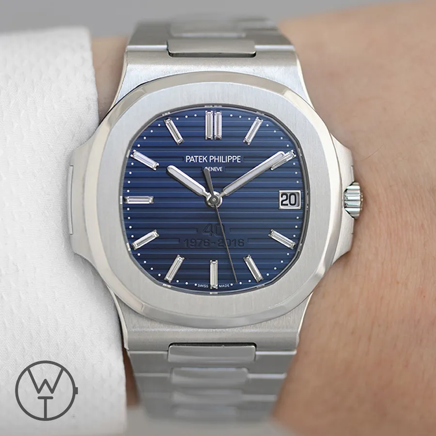 Patek Philippe Nautilus 5711/1P-001 40mm Platinum Blue