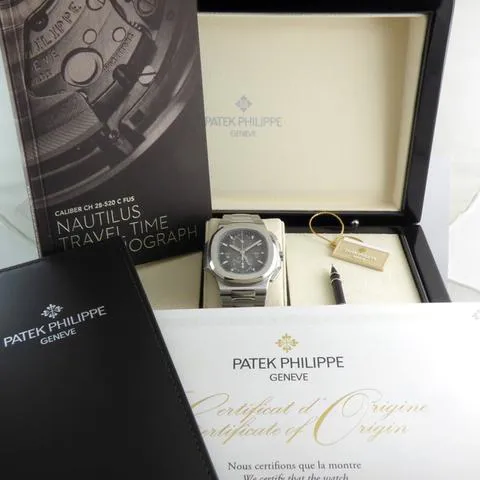 Patek Philippe Nautilus 5990/1A-001 41mm Stainless steel Black 5