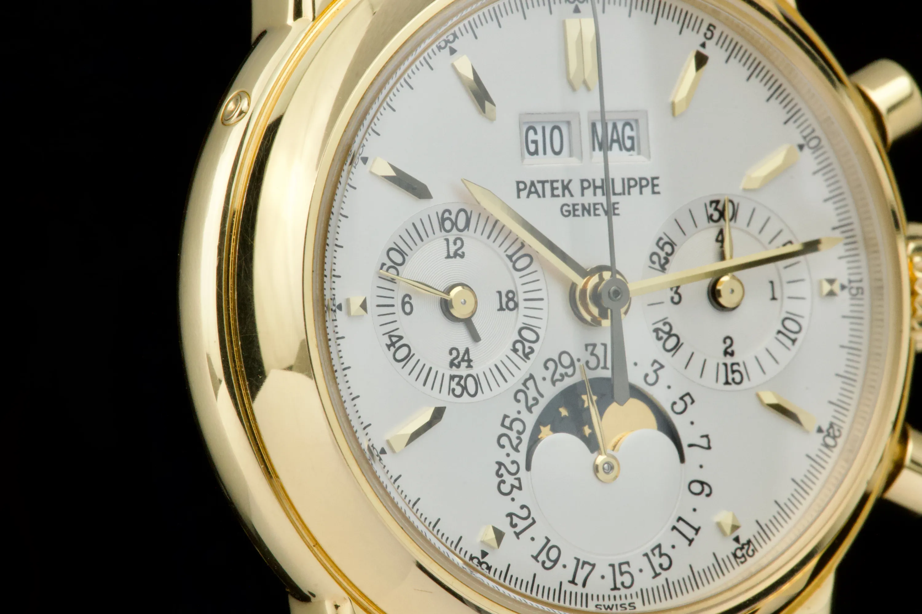 Patek Philippe Perpetual Calendar Chronograph 3970 36mm Yellow gold 6