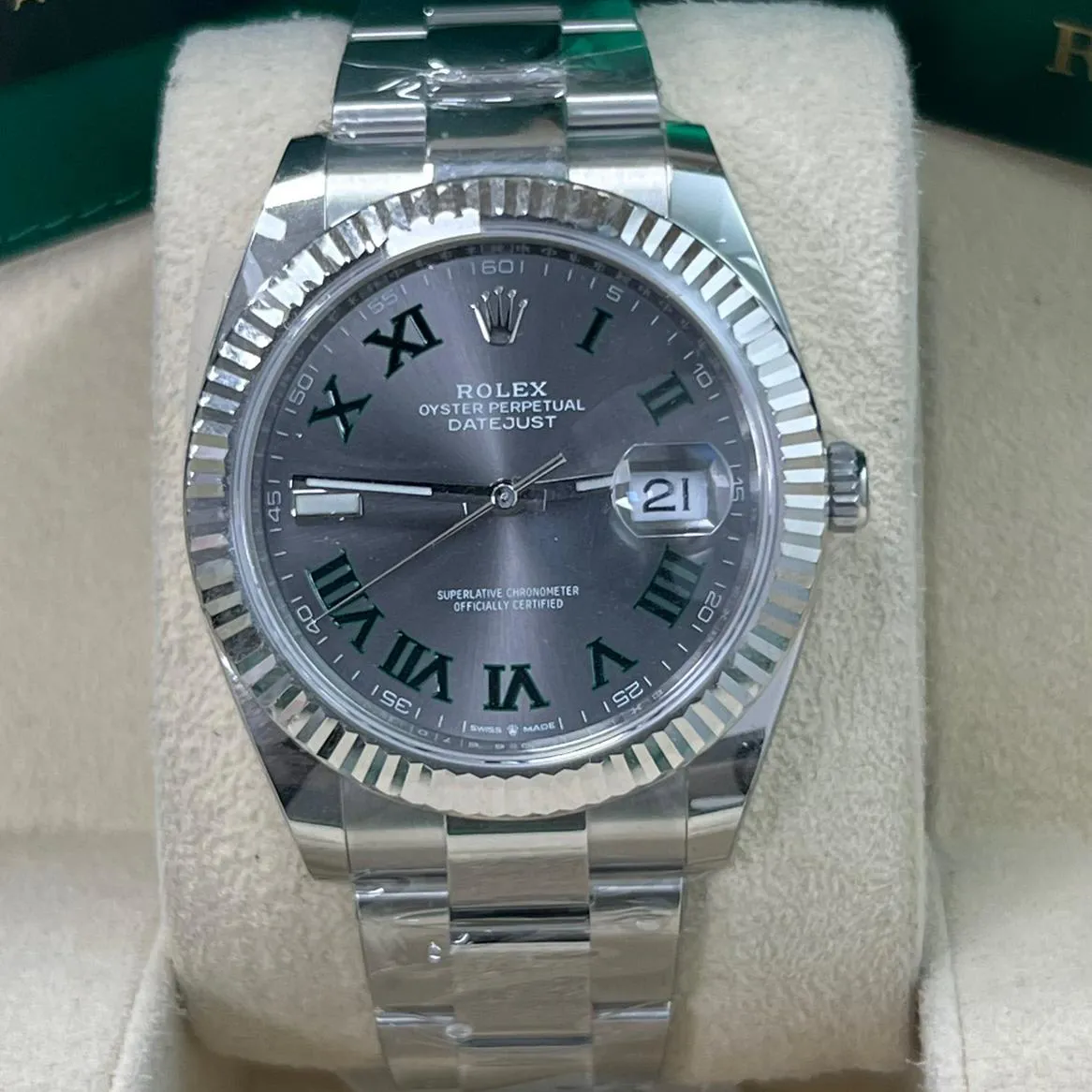 Rolex Datejust 41 126334-0021 41mm White gold and Oystersteel Gray