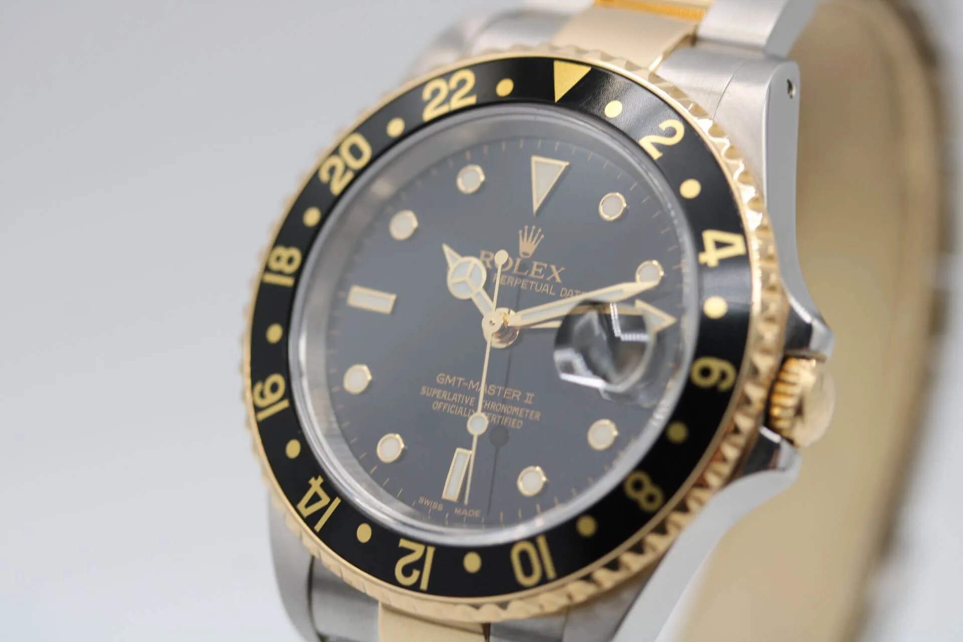 Rolex GMT-Master II 16713 40mm Yellow gold Black 3