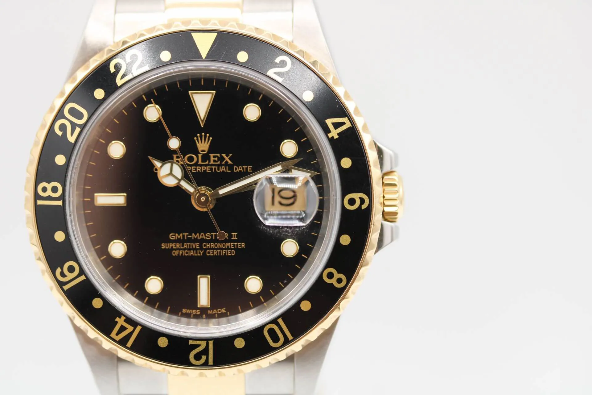 Rolex GMT-Master II 16713 40mm Yellow gold Black 8