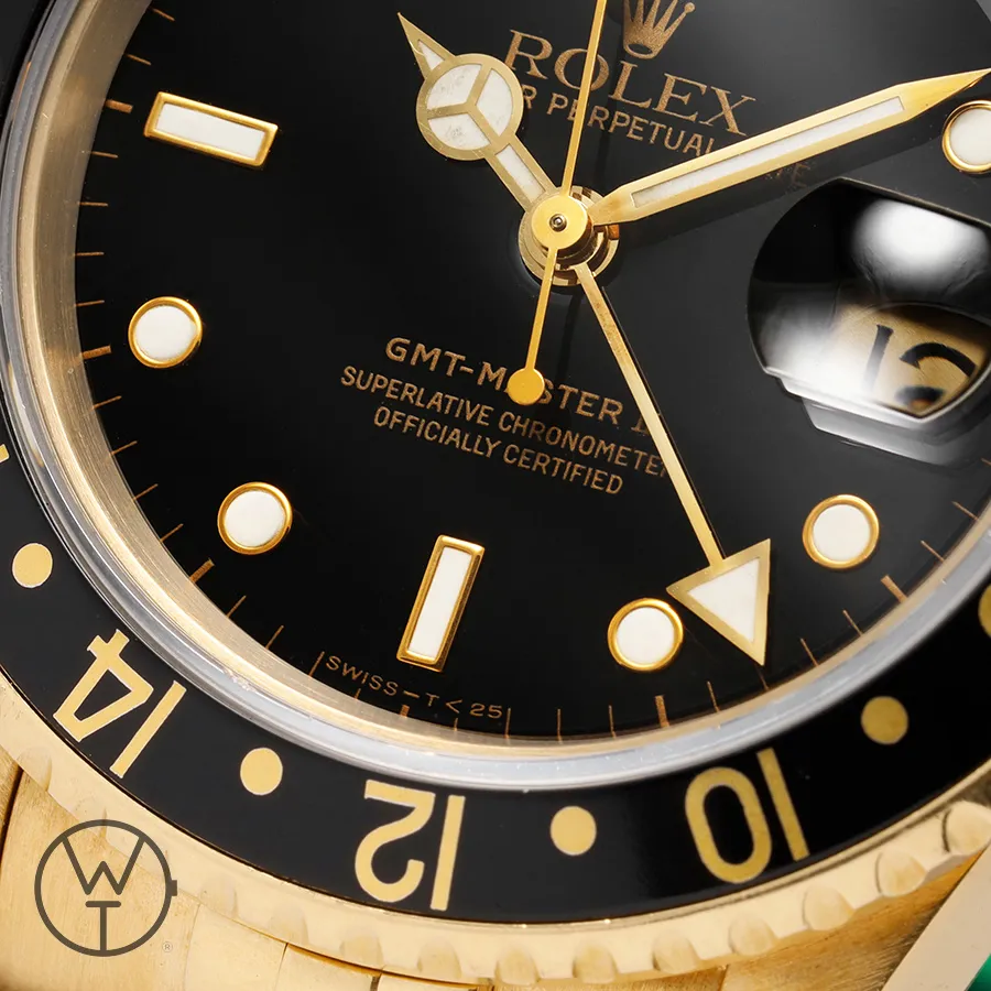 Rolex GMT-Master II 16718 40mm Yellow gold Black 2