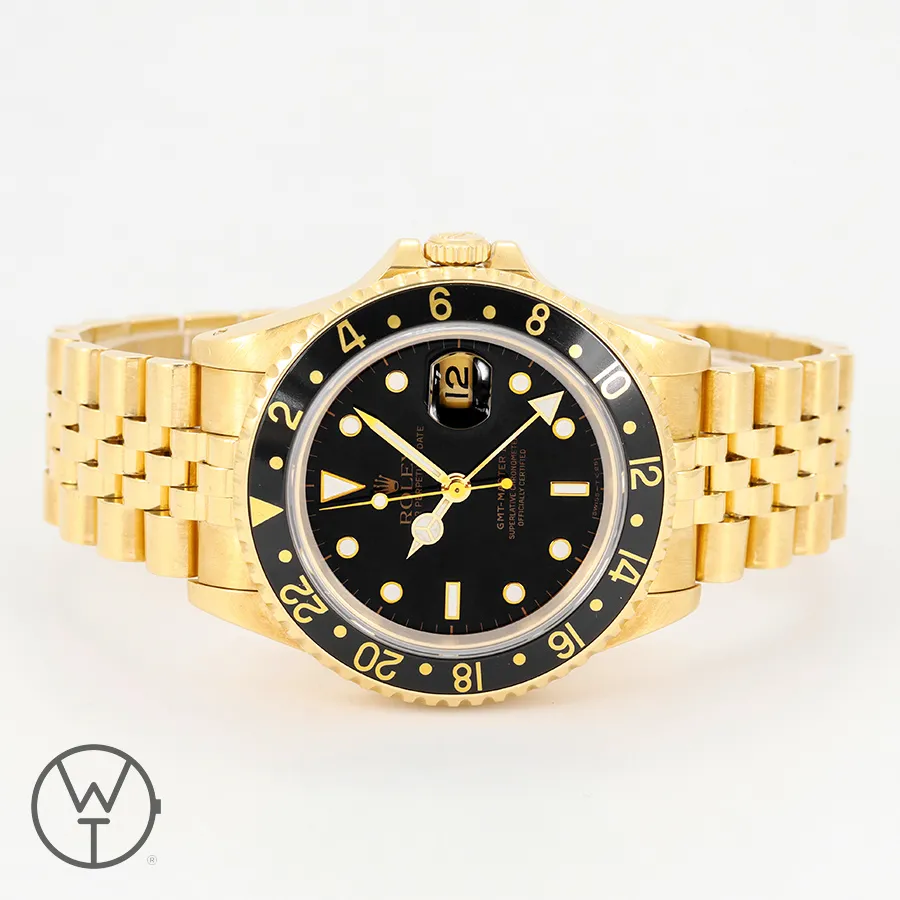 Rolex GMT-Master II 16718 40mm Yellow gold Black 9