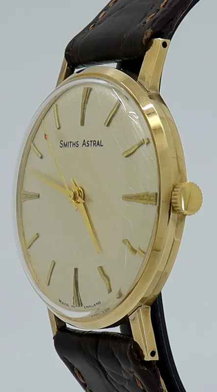 Smiths Astral No case reference 33mm Yellow gold and 18k yellow gold 1