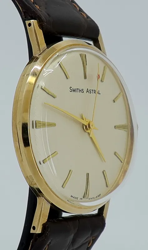 Smiths Astral No case reference 33mm Yellow gold and 18k yellow gold 2