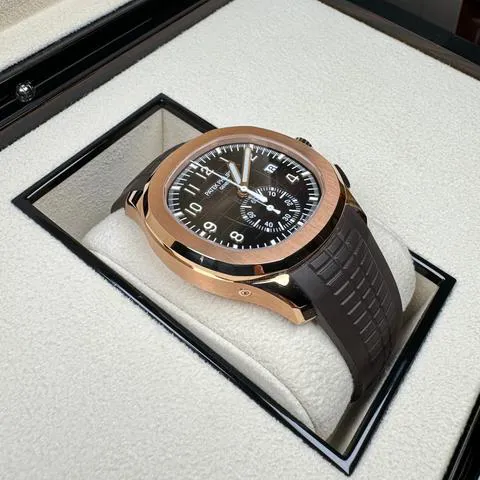 Patek Philippe Aquanaut 5968R-001 42mm Rose gold Brown 2