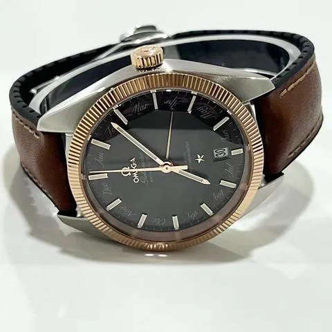 Omega Globemaster 130.23.41.22.06.001 41mm Yellow gold Gray 2