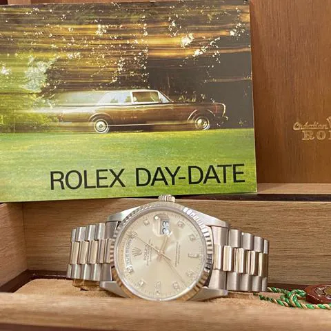 Rolex Day-Date 36 18239 36mm White gold Silver