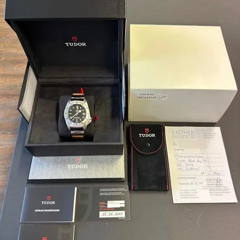 Tudor Black Bay 70150 42mm Stainless steel Black 9