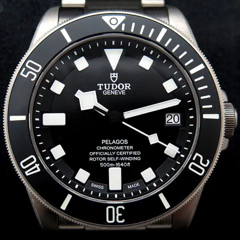 Tudor Pelagos 25600TN 42mm Titanium Black 6