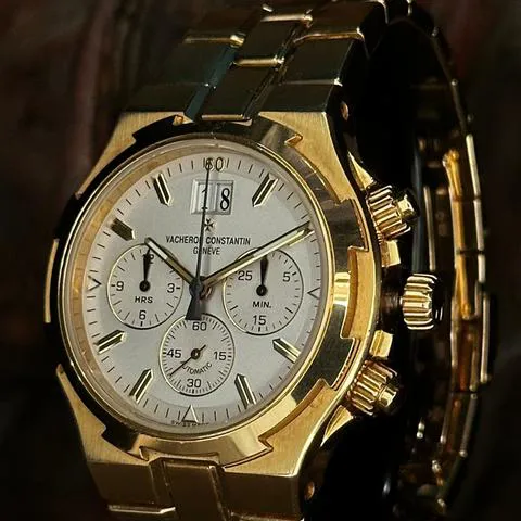 Vacheron Constantin Overseas Chronograph 49140 40mm Yellow gold Silver 4