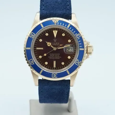Rolex Submariner Date 1680 40mm Yellow gold Blue