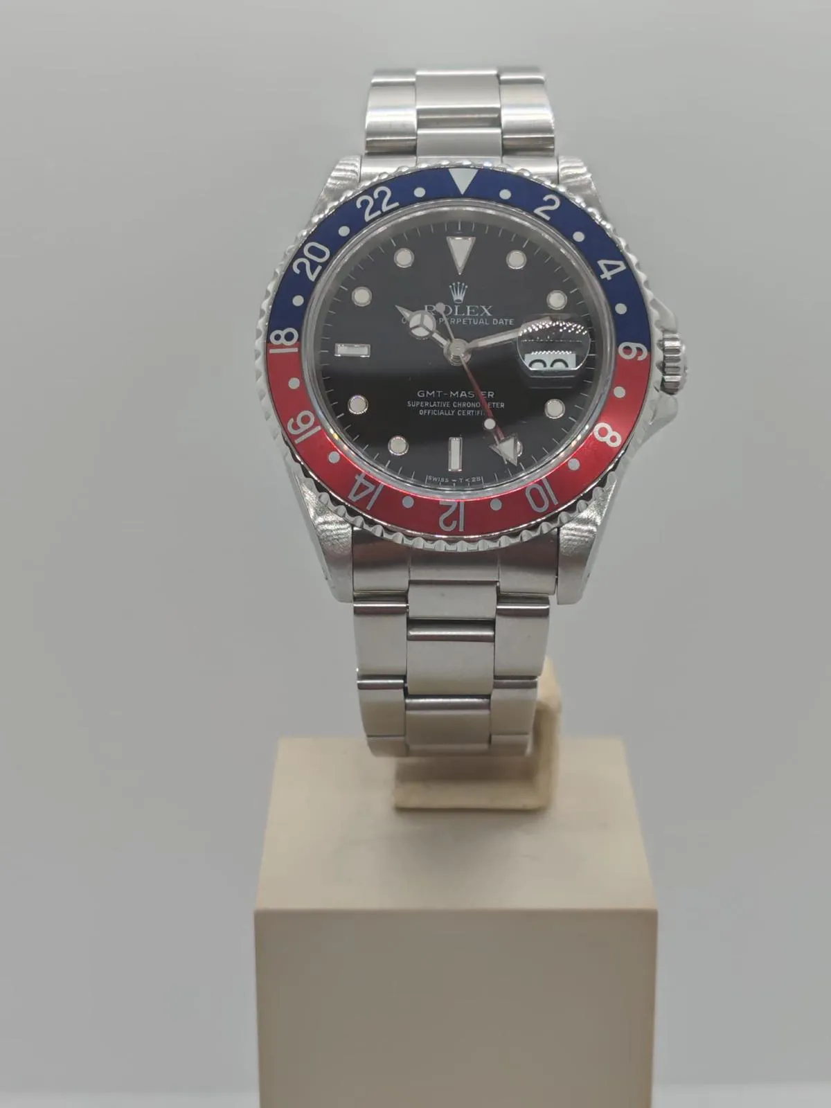 Rolex GMT-Master 16700 40mm Stainless steel Black 4