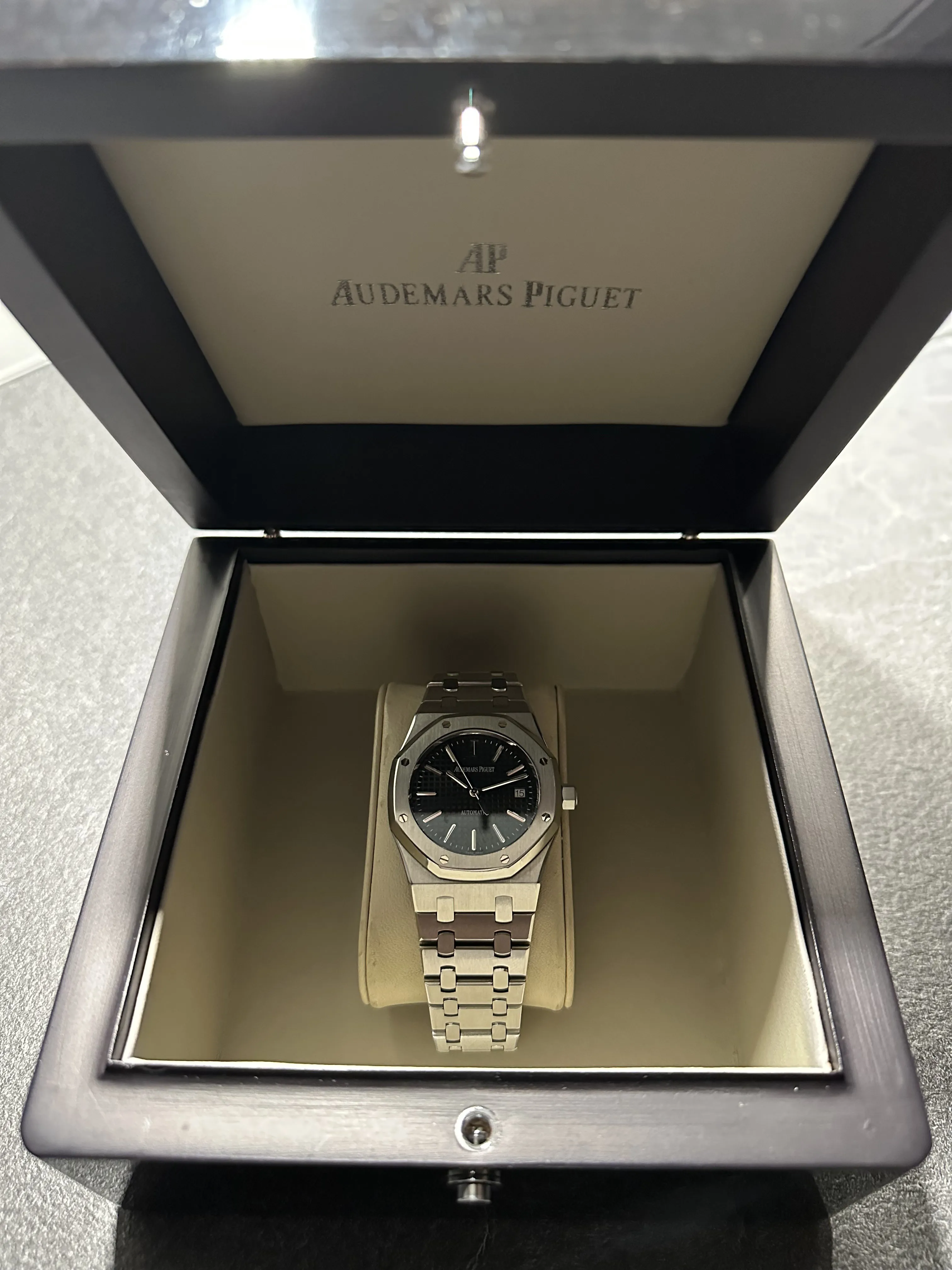 Audemars Piguet Royal Oak 15300ST 39mm Stainless steel Black 2