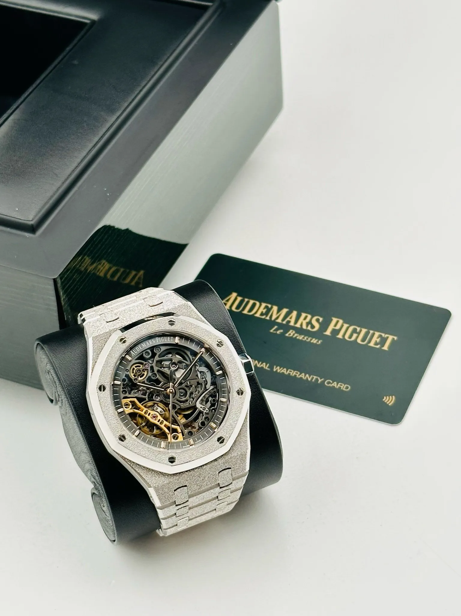 Audemars Piguet Royal Oak 15407BC White gold Skeleton