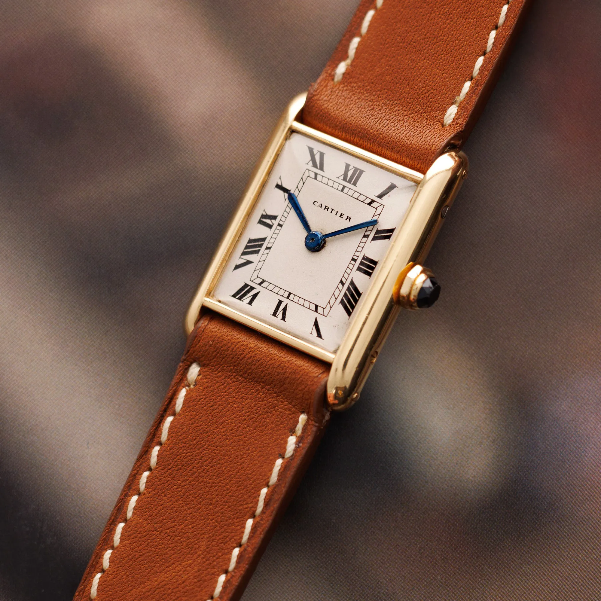 Cartier Tank 20.15mm  18k YG Silver 8