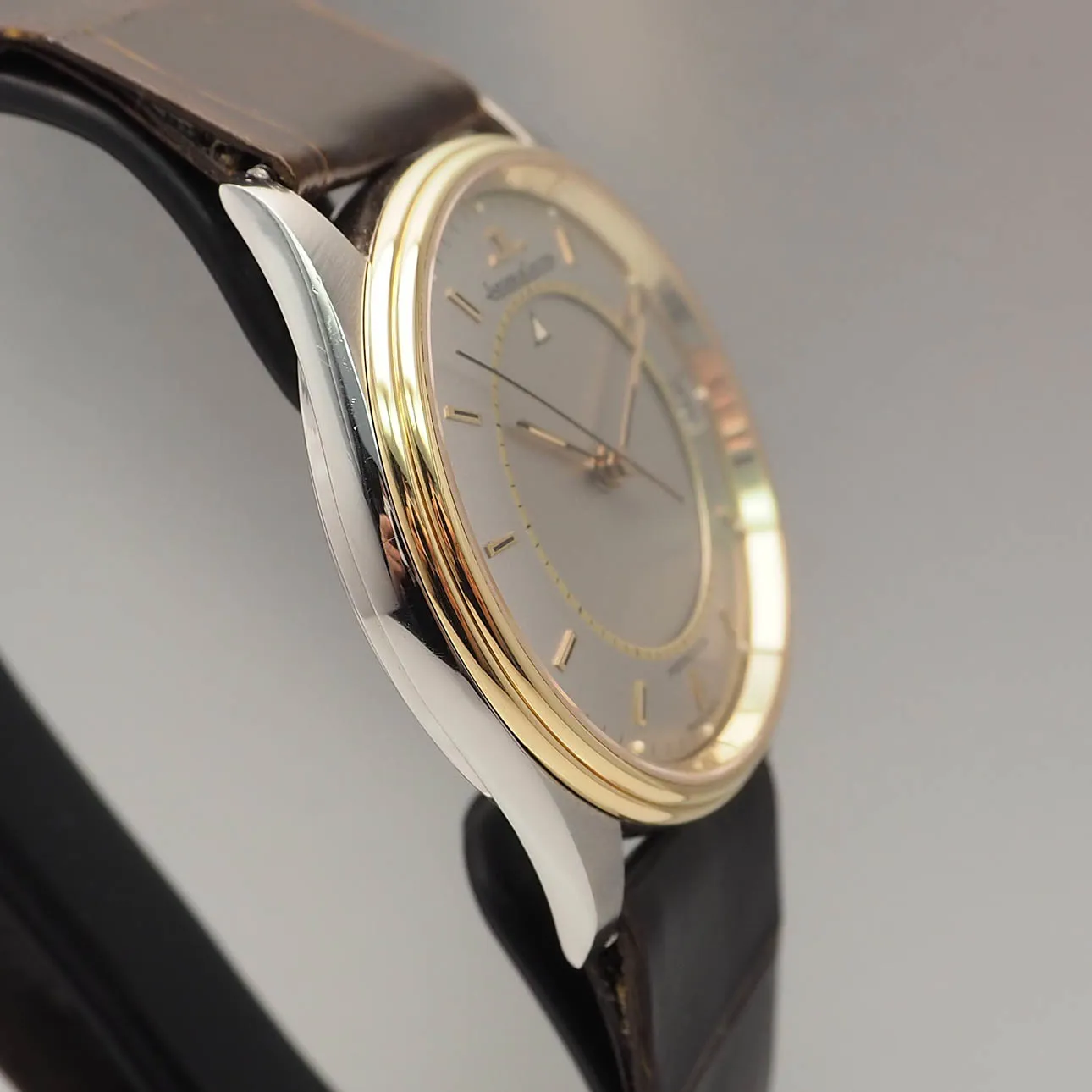 Jaeger-LeCoultre Memovox 141.012.5 36mm Yellow gold 1