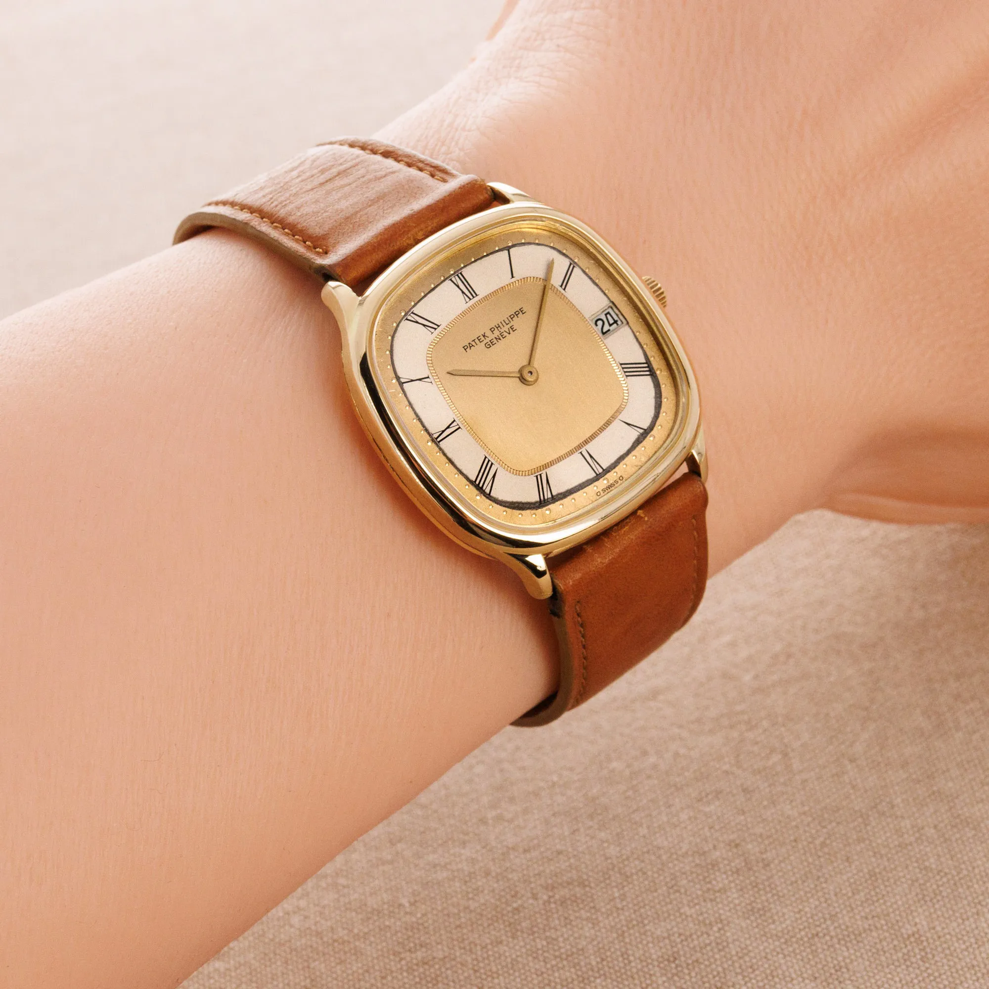 Patek Philippe Ellipse 3874 34mm  18k YG Champagne 3