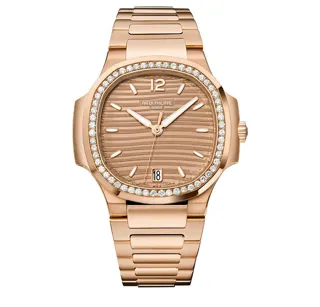 Patek Philippe Nautilus 7118/1200R-010 Rose gold Brown