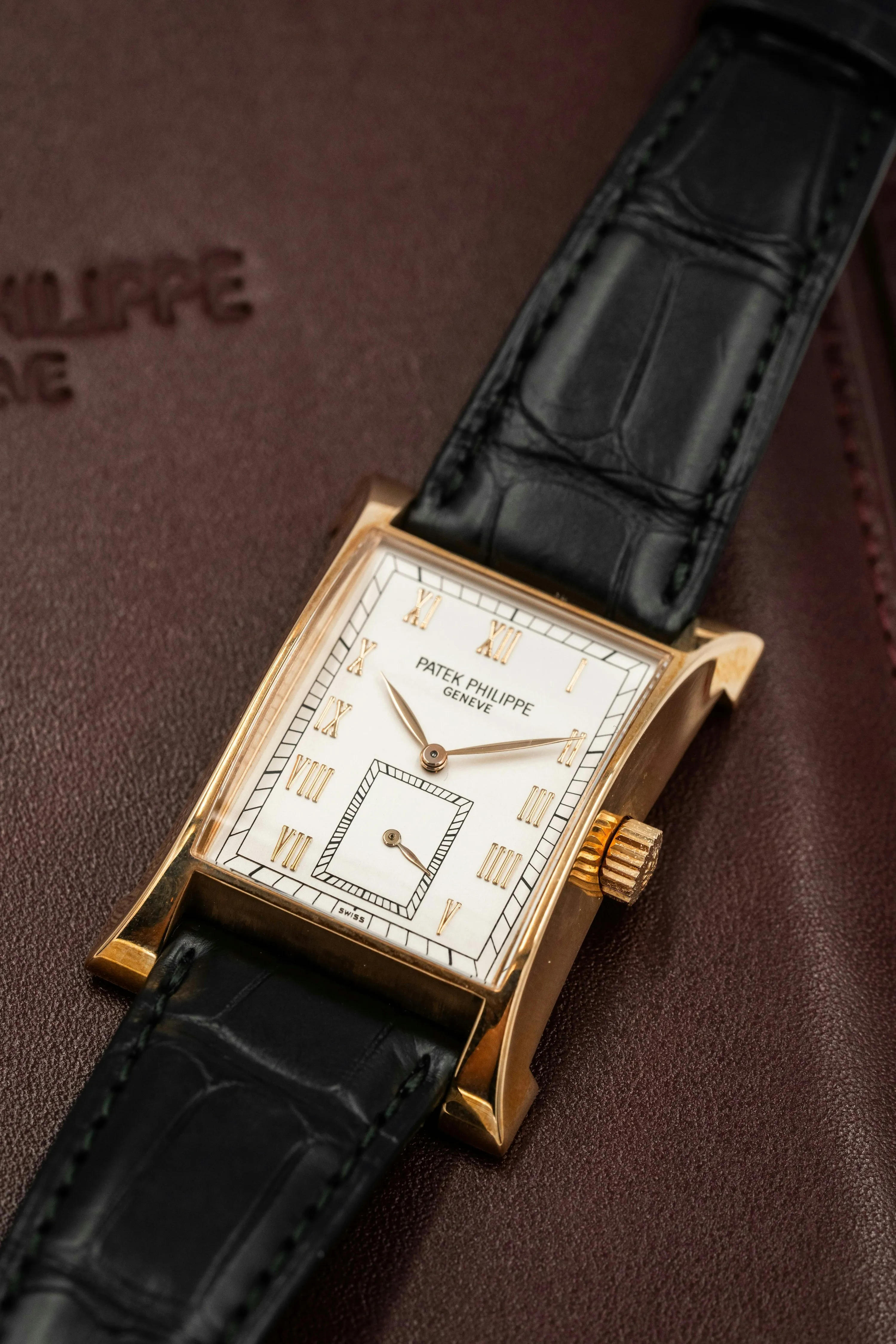 Patek Philippe Gondolo 5500R 28mm Rose gold Silver 2