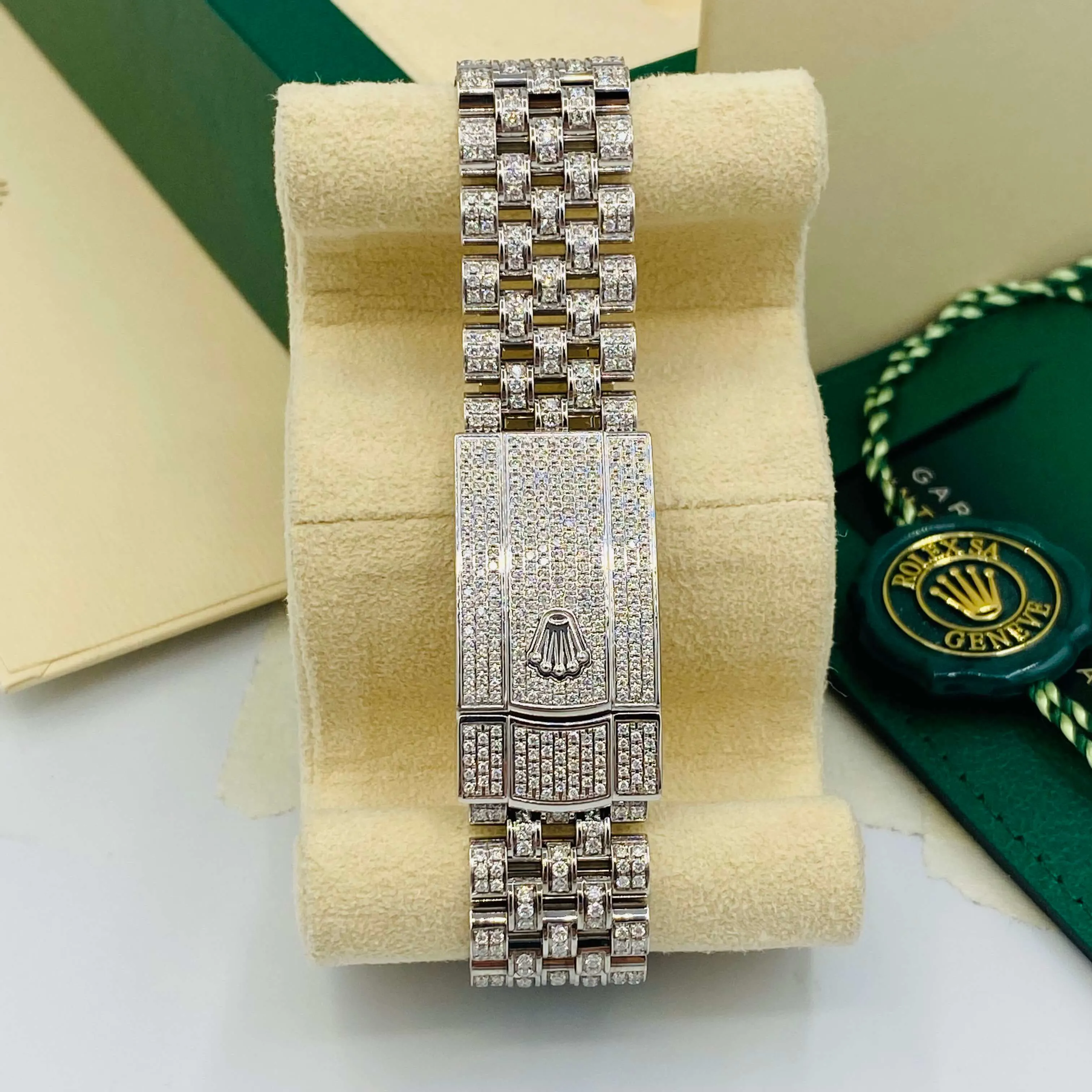 Rolex Datejust 41 126300 Diamond Diamond, Rainbow 1