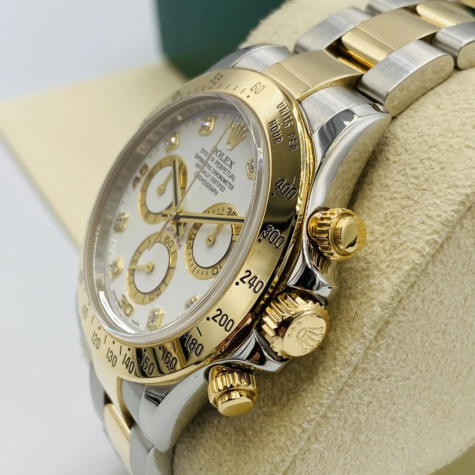 Rolex Daytona 116523 Diamond Champagne 3