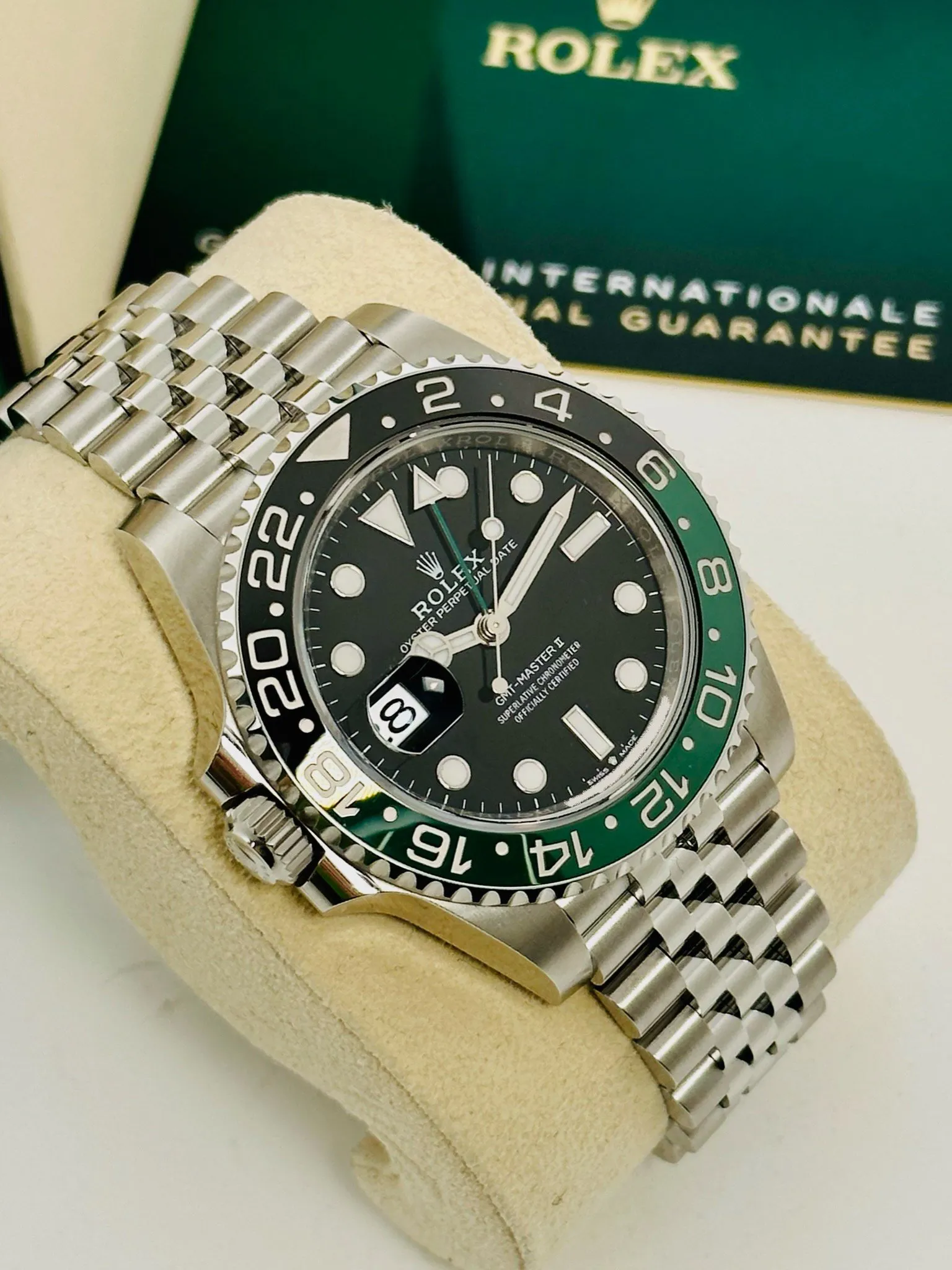 Rolex GMT-Master II 116710BLNR Black 2