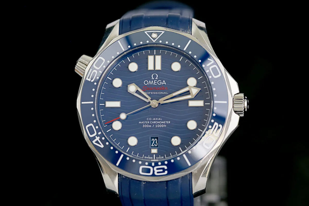 Tudor 210.32.42.20.03.001 42mm Stahl Blaues 10