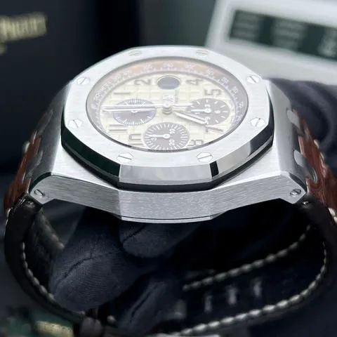 Audemars Piguet Royal Oak Offshore 26470ST.OO.A801CR.01 42mm Stainless steel Beige 6