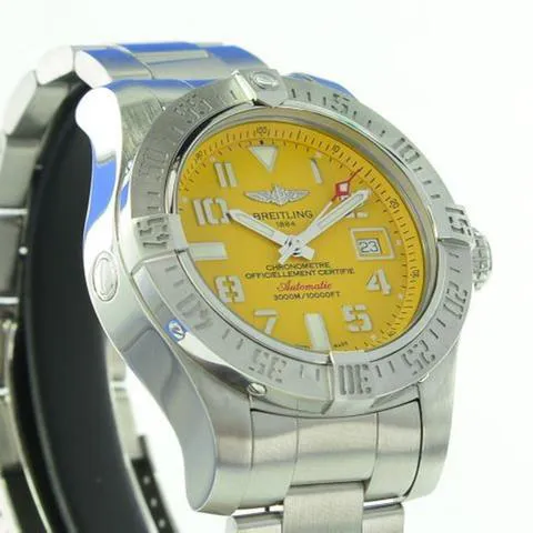 Breitling Avenger A17331 45mm Stainless steel Yellow 4