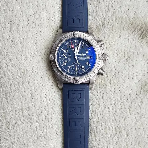 Breitling Avenger E13360 44mm Titanium Blue 4