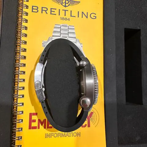 Breitling Emergency E76321 43mm Titanium Black 2