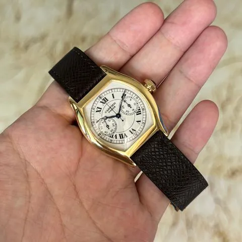 Cartier Tortue 2356 43mm Yellow gold White