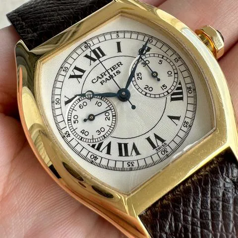 Cartier Tortue 2356 43mm Yellow gold White 1