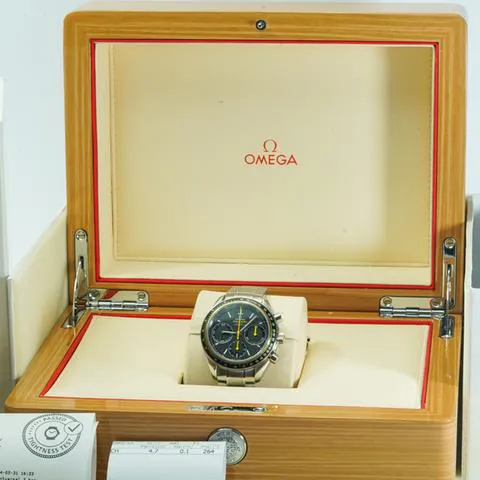 Omega Speedmaster Racing 326.30.40.50.06.001 40mm Stainless steel Gray 14