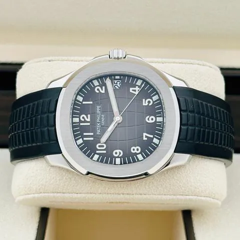 Patek Philippe Aquanaut 5167A-001 40mm Stainless steel Black