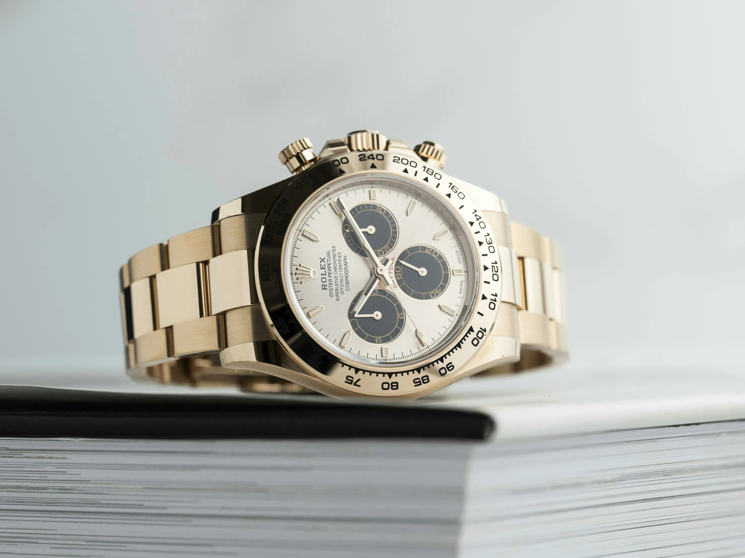 Rolex Daytona 126505 40mm Rose gold 1