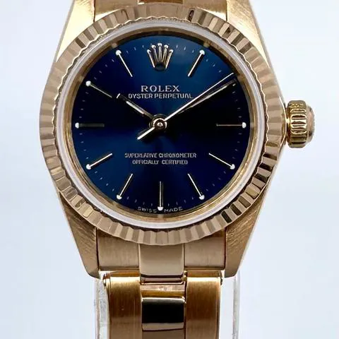 Rolex Oyster Perpetual 26 67198 26mm Yellow gold Black