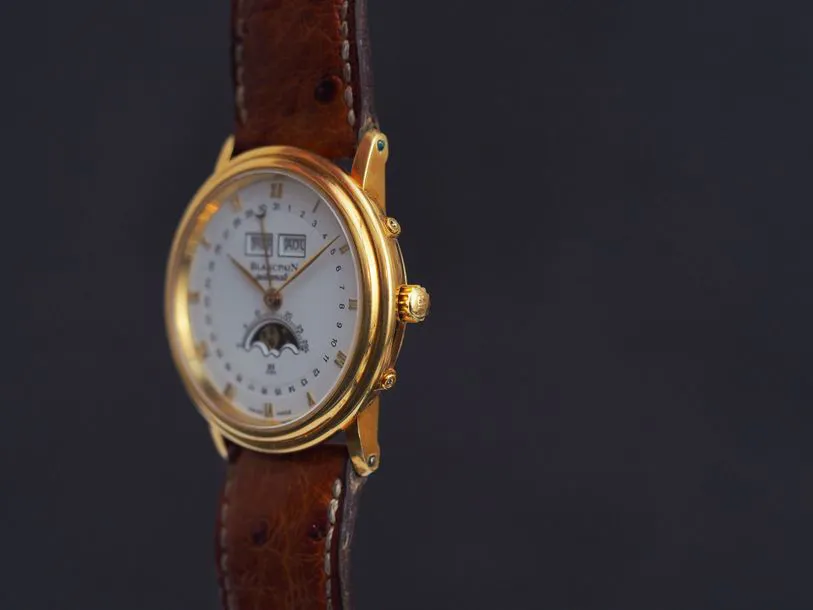 Blancpain Villeret Moonphase 33.8mm Yellow gold White 1